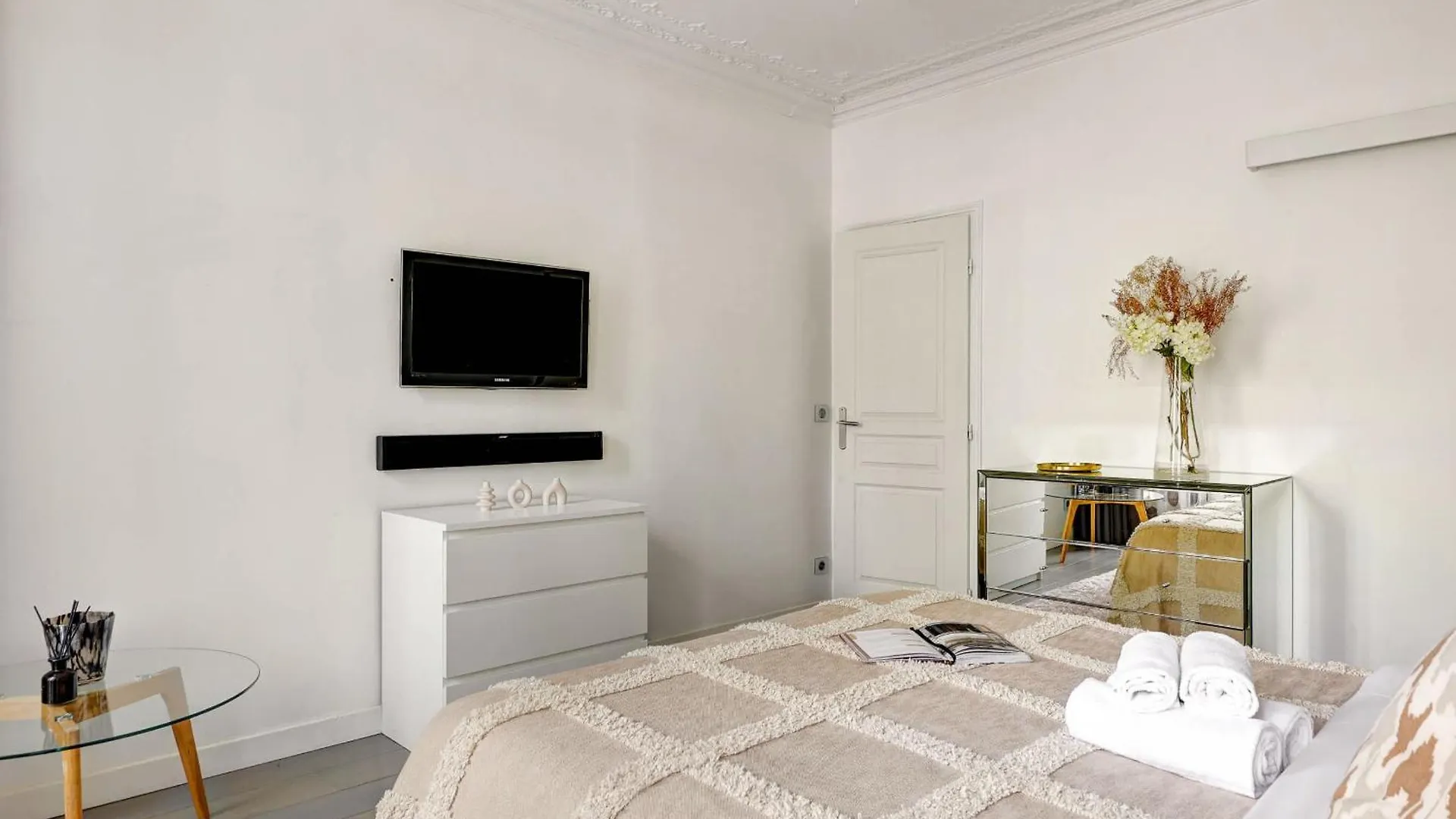 Apartment Elegant 3Br Champs-Elysees & Arc De Triomphe Paris France